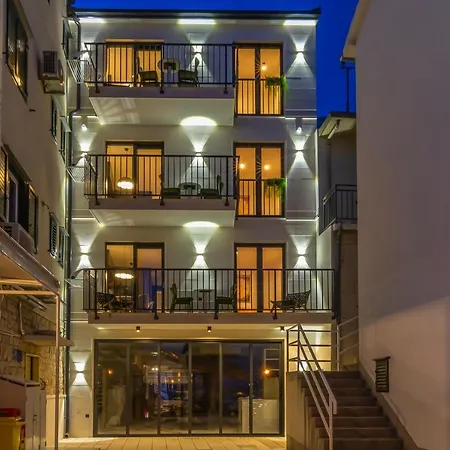 Lux Apartments Marko Baska Voda Exterior photo